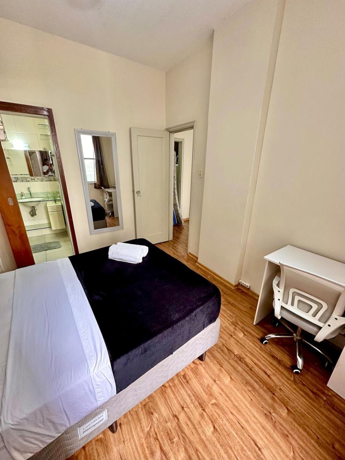 Apartamento Perto Da E Do Metro Em Copacabana *